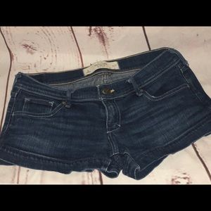 Abercrombie & Fitch perfect stretch shorts